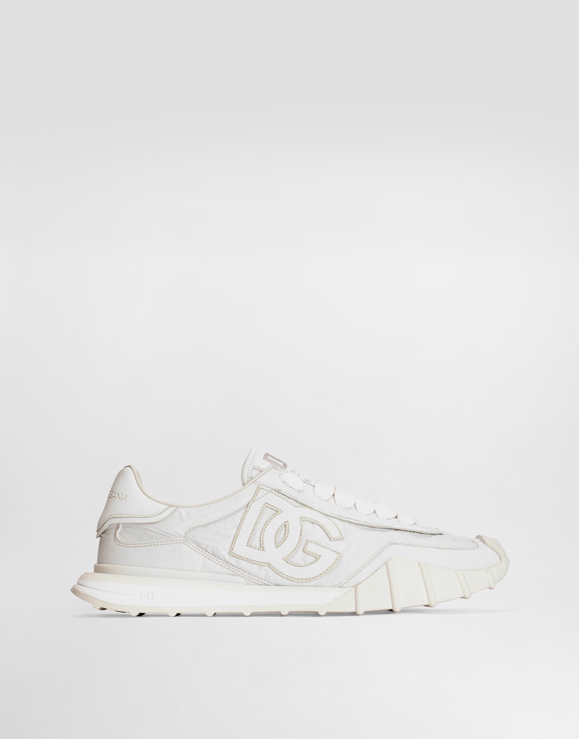 https://asset.dolcegabbana.com.cn/dg-prod-pim/1779269921-322-CS2384A0920-2-GRIGIO%2BCHIARO%2B10-1.png