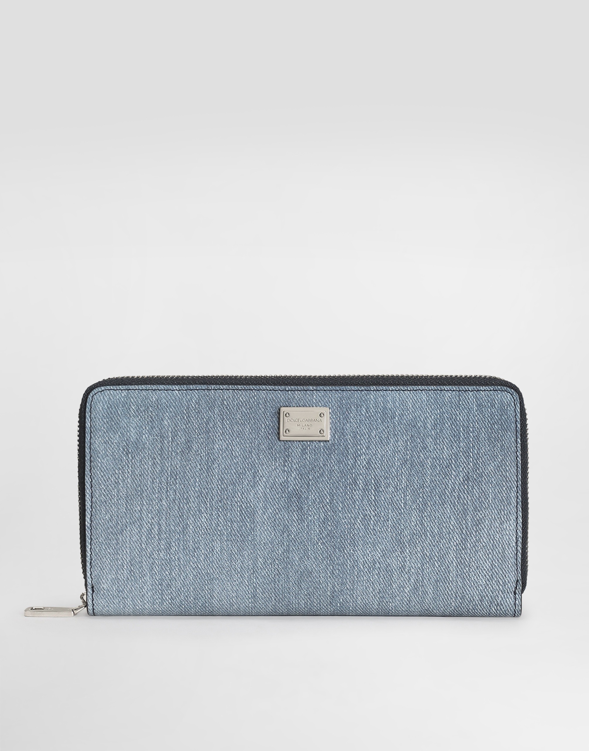 https://asset.dolcegabbana.com.cn/dg-prod-pim/1779269989-322-BP1672AY520-DENIM-1.png