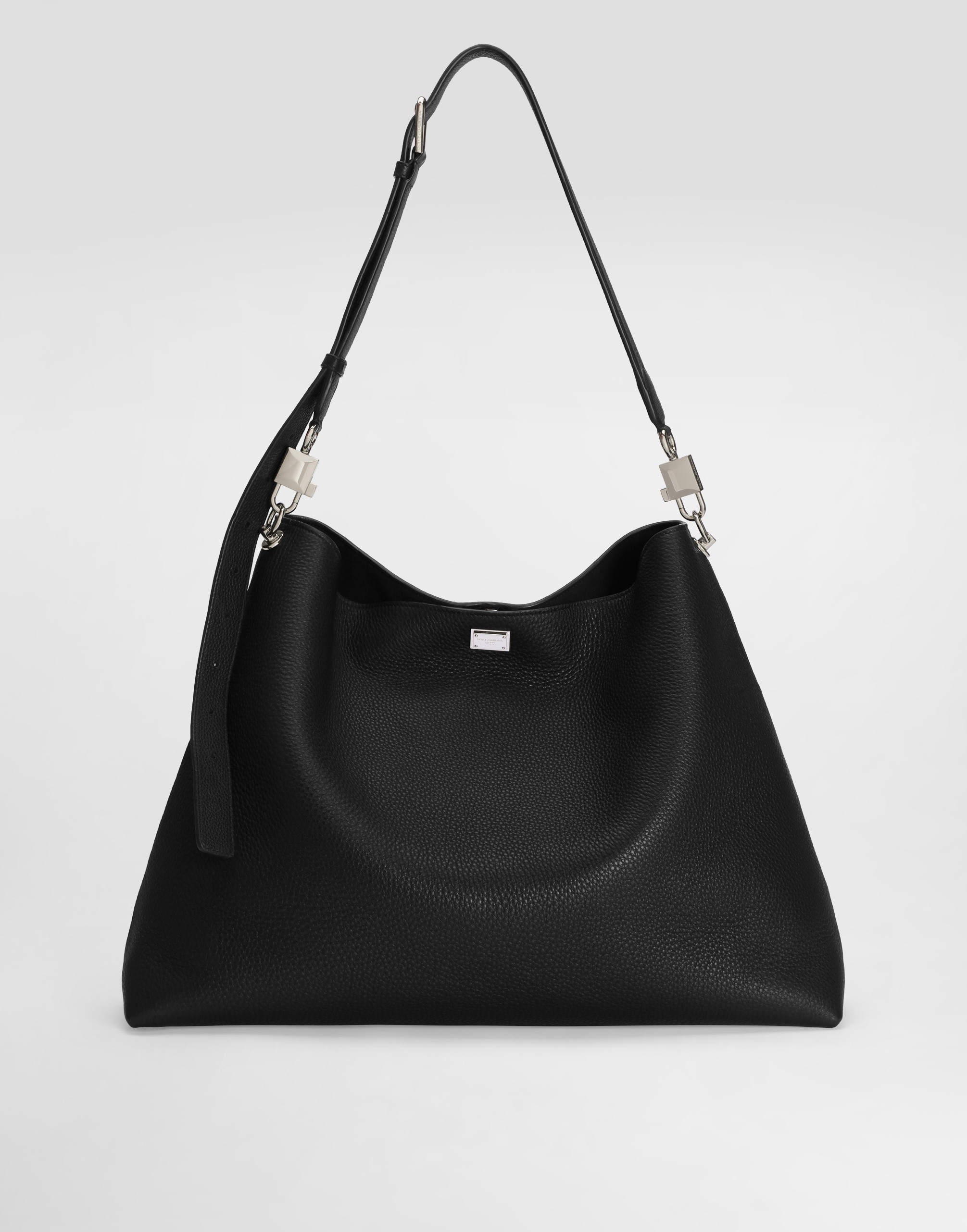 https://asset.dolcegabbana.com.cn/dg-prod-pim/1779270868-322-BM2693A0370-BLACK-1.png