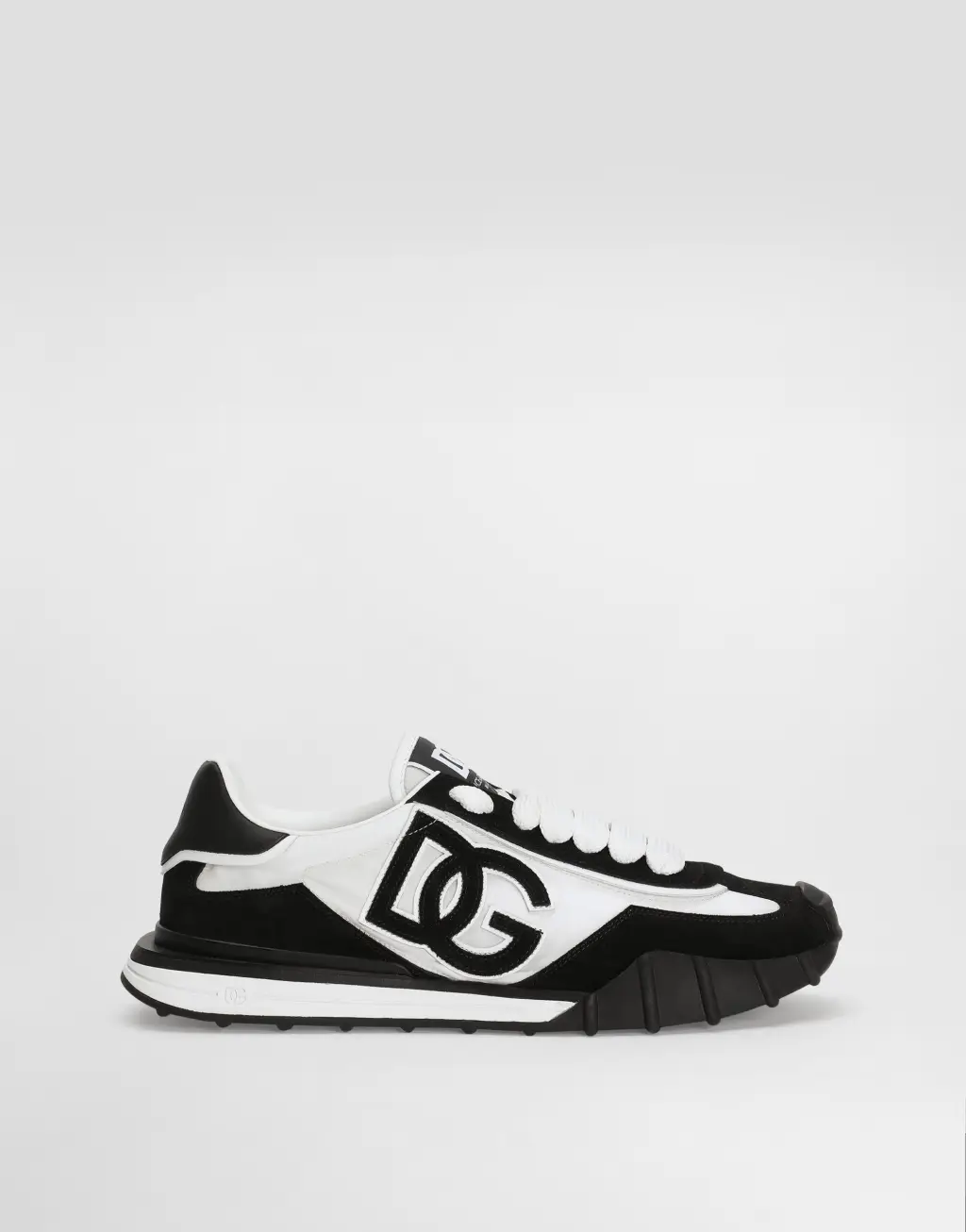 DG Athletic 织物与牛皮革运动鞋