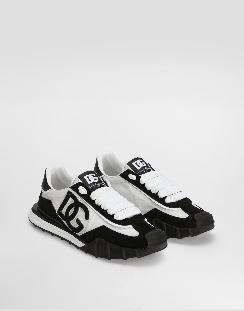 DG Athletic 织物与牛皮革运动鞋2
