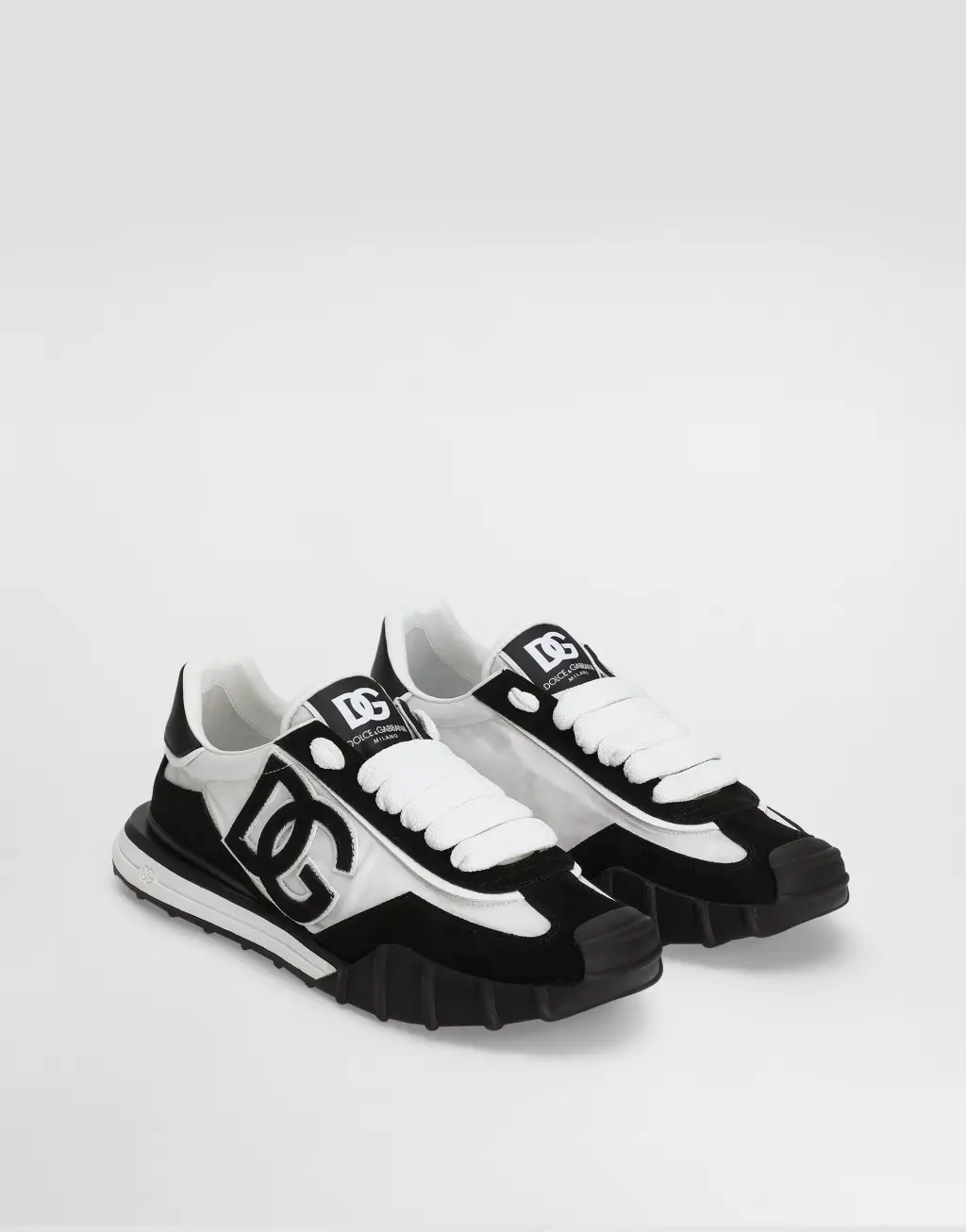 DG Athletic 织物与牛皮革运动鞋