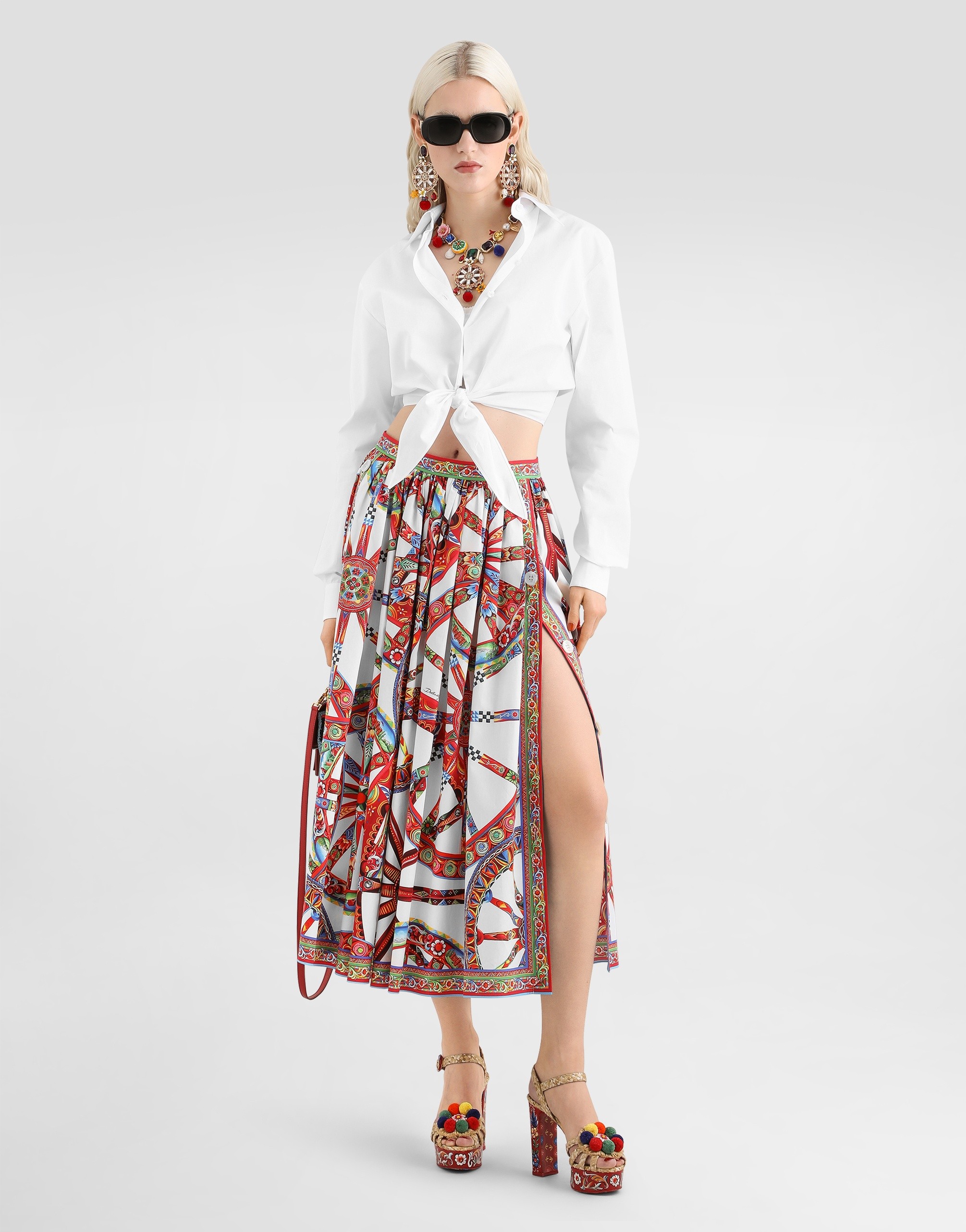 https://asset.dolcegabbana.com.cn/dg-prod-pim/1779760353-322-F4DDUTGDDTF-COMBINED%2BCOLOUR-2.png