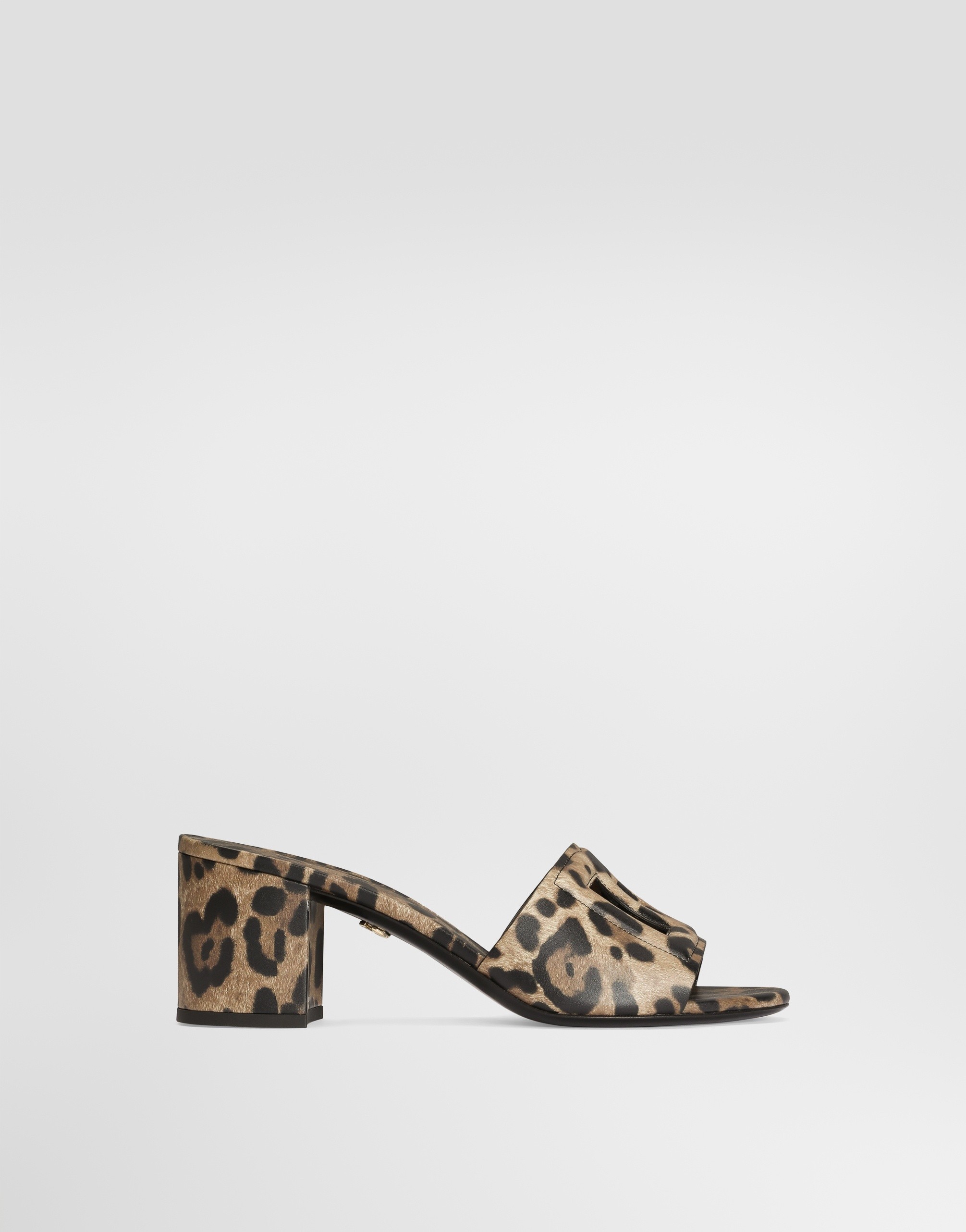 https://asset.dolcegabbana.com.cn/dg-prod-pim/1780625504-322-CR1996A0426-LEO%2BNEW-1.png