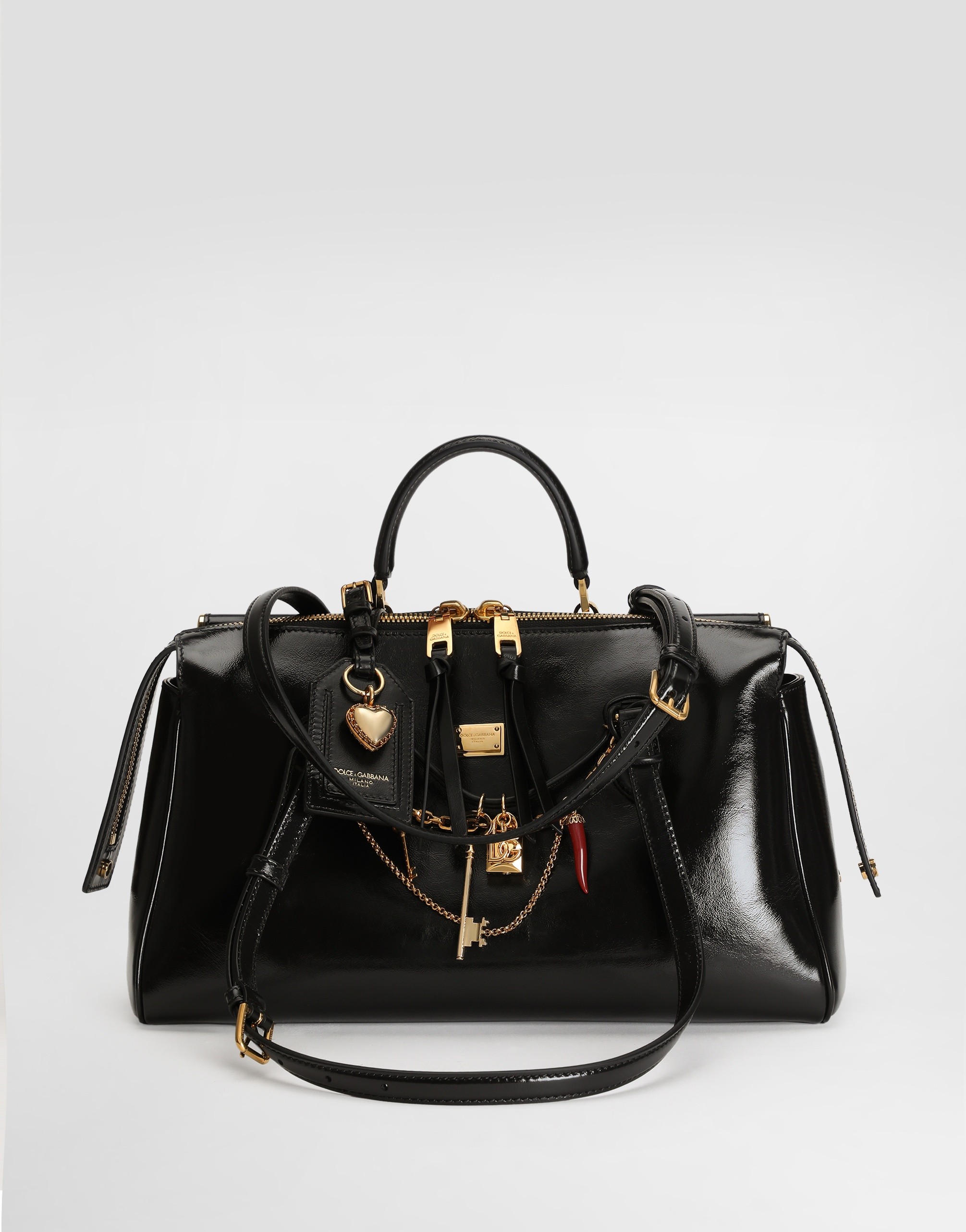 https://asset.dolcegabbana.com.cn/dg-prod-pim/1781087835-322-BB7844A0070-NERO2FOTTONE%2BVINTAGE-1.png
