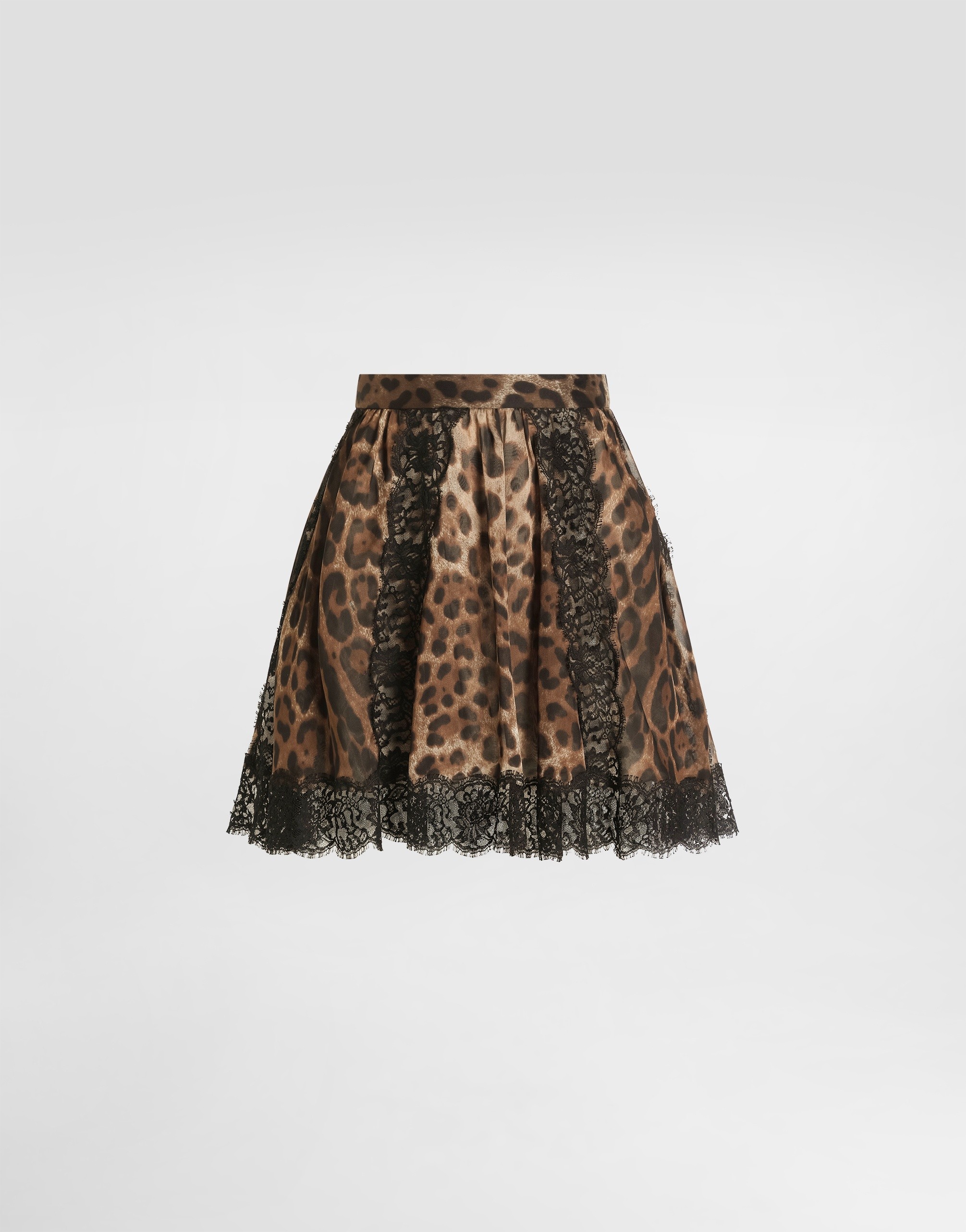 https://asset.dolcegabbana.com.cn/dg-prod-pim/6a3e2b8d32fc51782459264-322-F4DCZTFS1AR-LEO%2BNEW-1.png