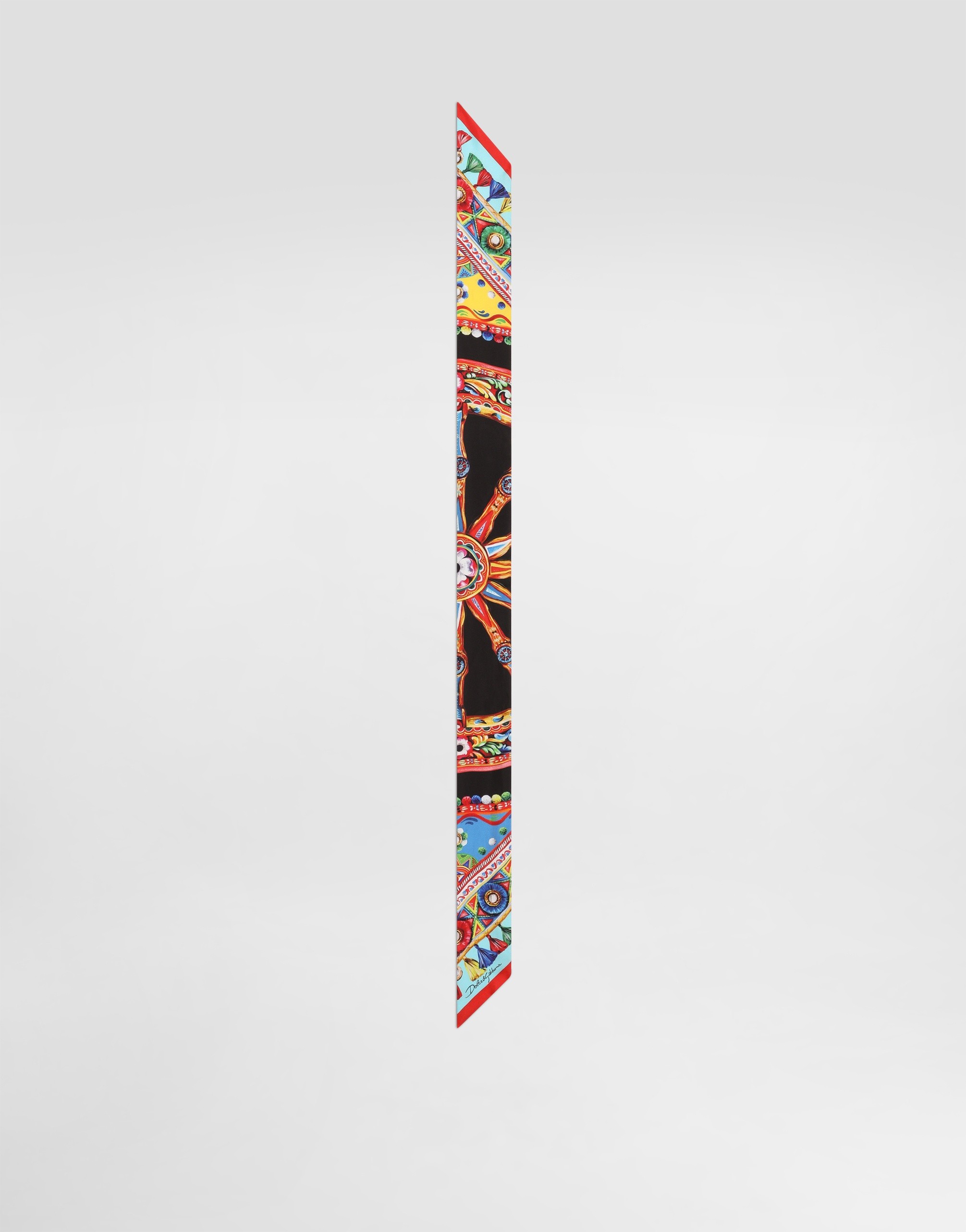 https://asset.dolcegabbana.com.cn/dg-prod-pim/6a423d7d360361782726002-322-FS215AGDDWL-1-CARRETTO%2BFLD-1.png