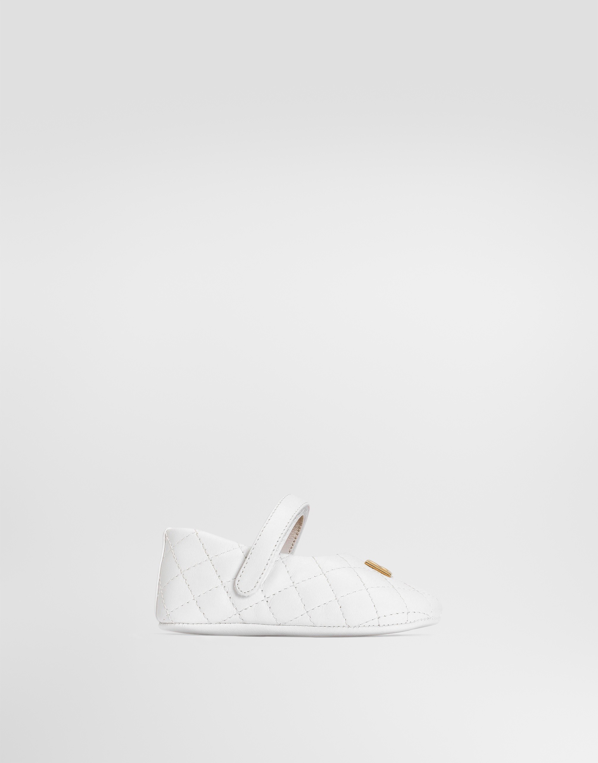 https://asset.dolcegabbana.com.cn/dg-prod-pim/6a4734f3700df1783051494-322-DK0174A3M31-OPTICAL%2BWHITE-1.png
