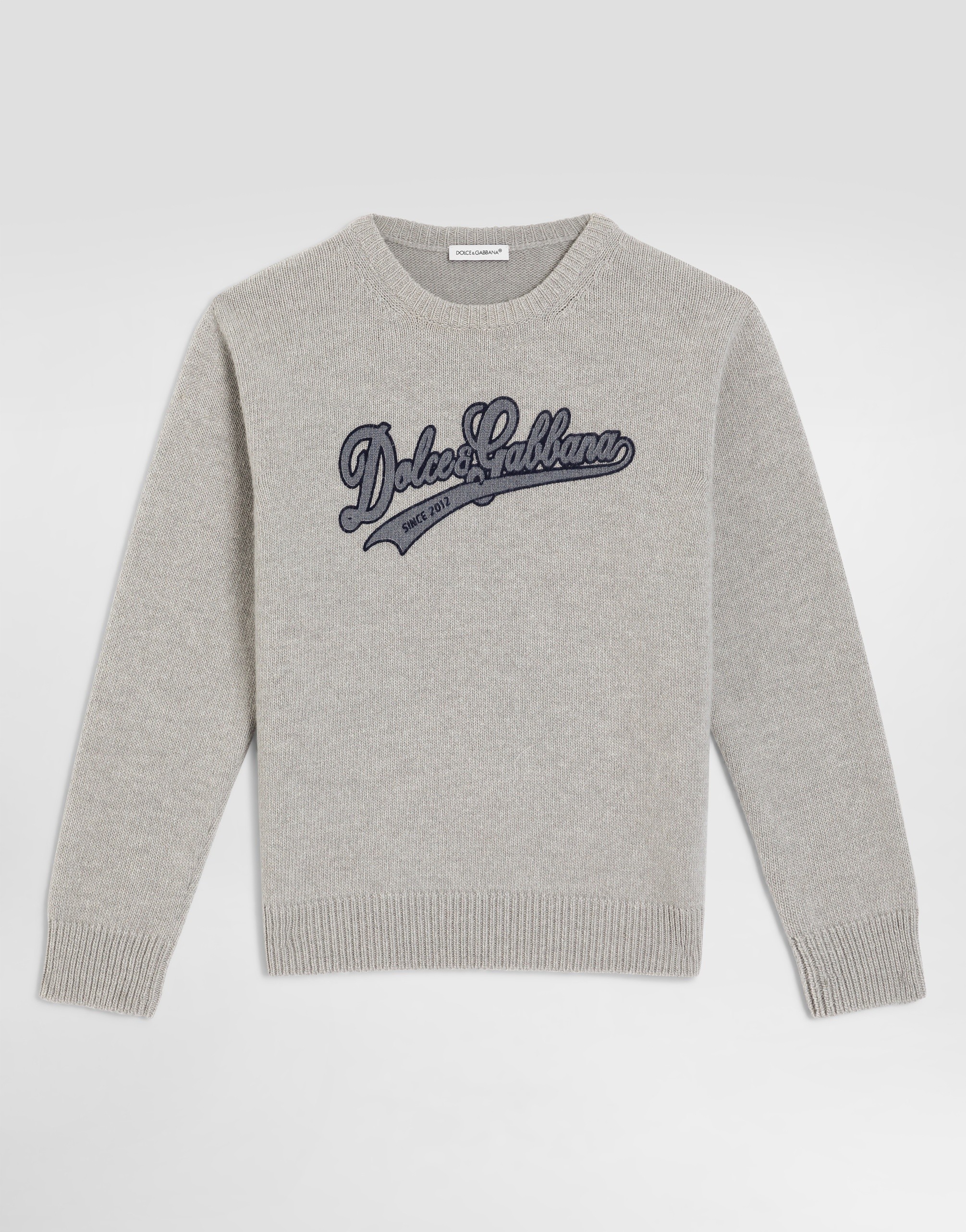 https://asset.dolcegabbana.com.cn/dg-prod-pim/6a47372057f8b1783052049-322-L4KWE2JDVH0-GREY-BEIGE%2B2-1.png