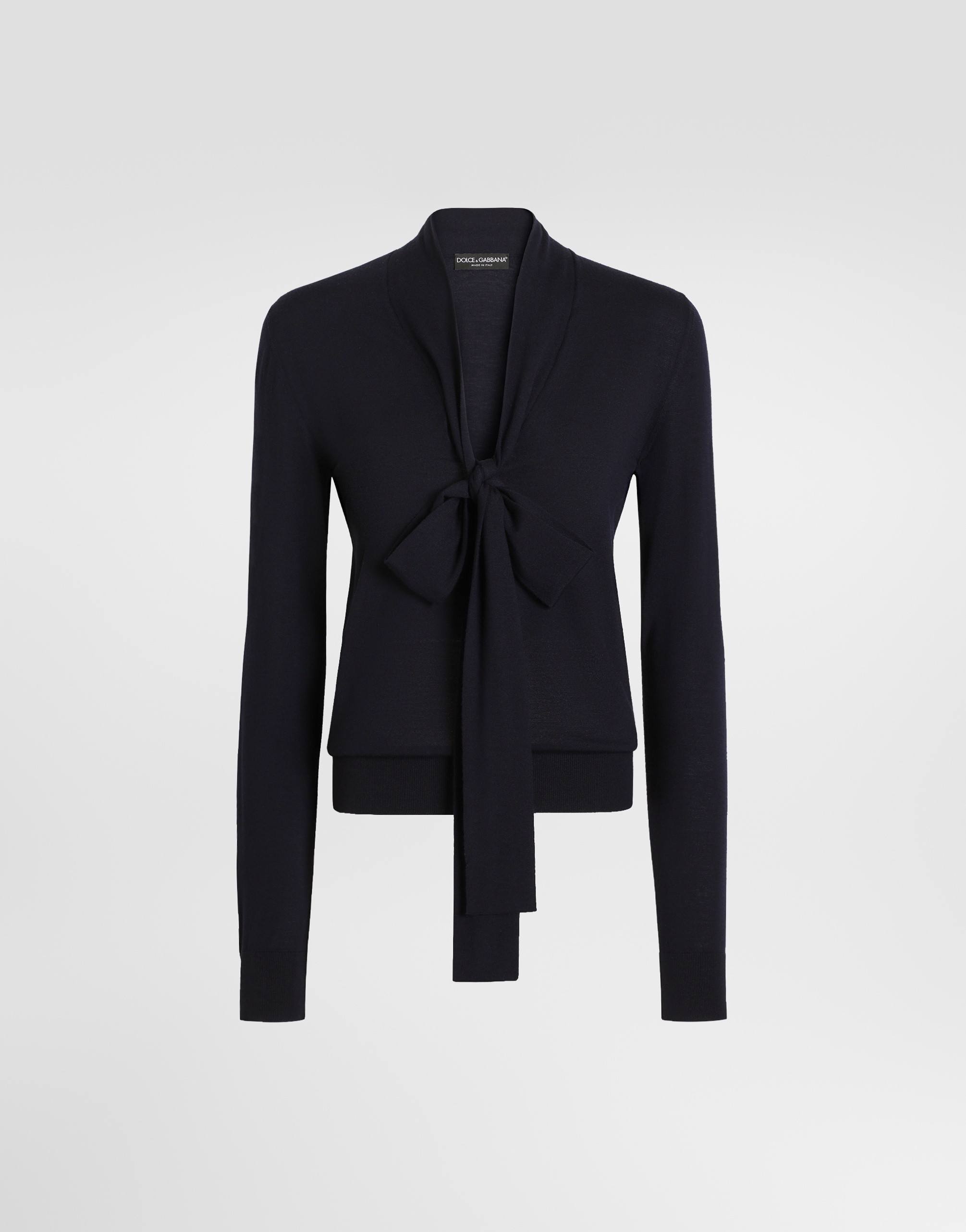 https://asset.dolcegabbana.com.cn/dg-prod-pim/6a473e4a3de5a1783053883-322-FXY40TJDVM3-VERY%2BDARK%2BBLUE-1.png