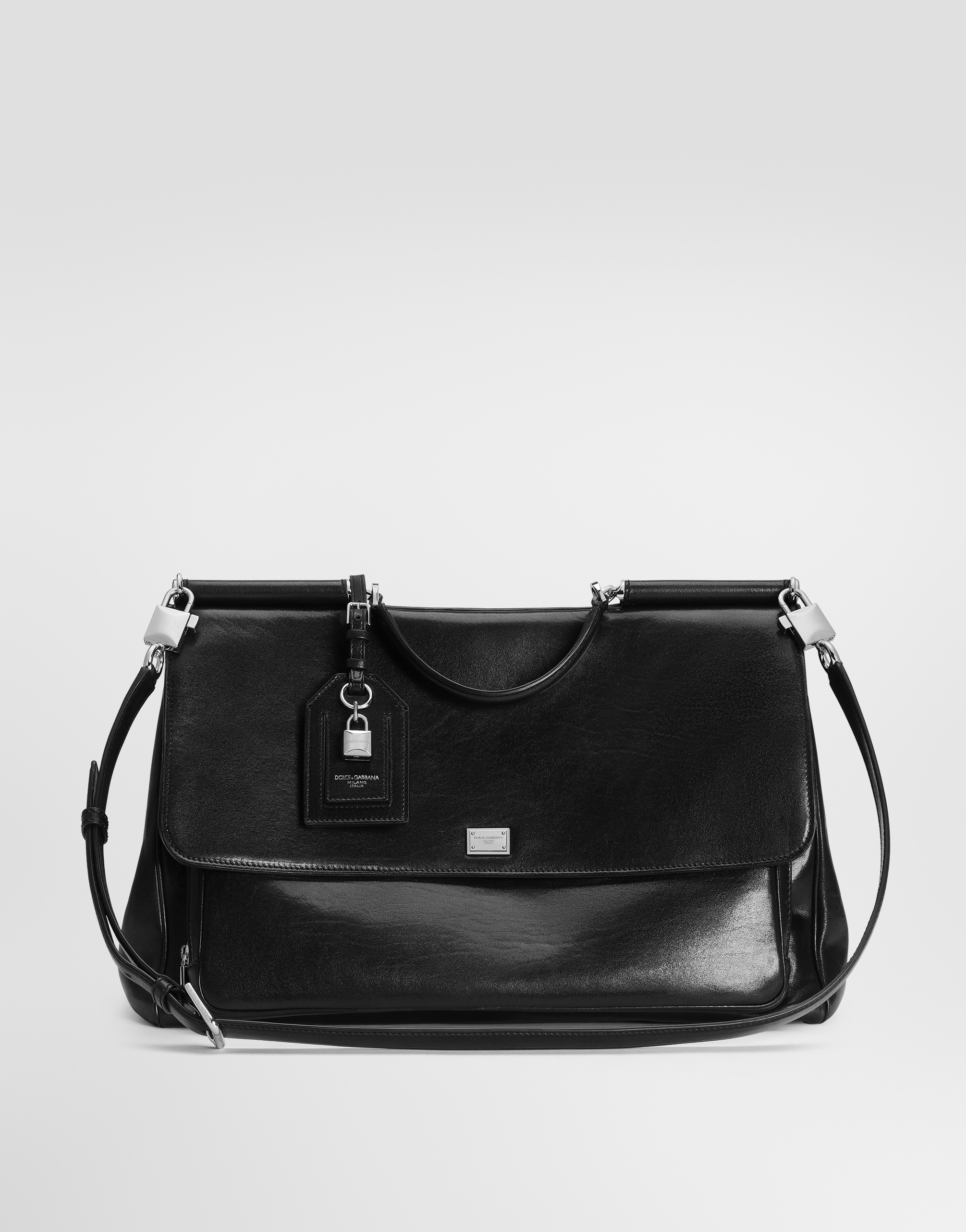 https://asset.dolcegabbana.com.cn/dg-prod-pim/6a757bf55bfa21786084326-322-BM2757B3T05-BLACK-1.png