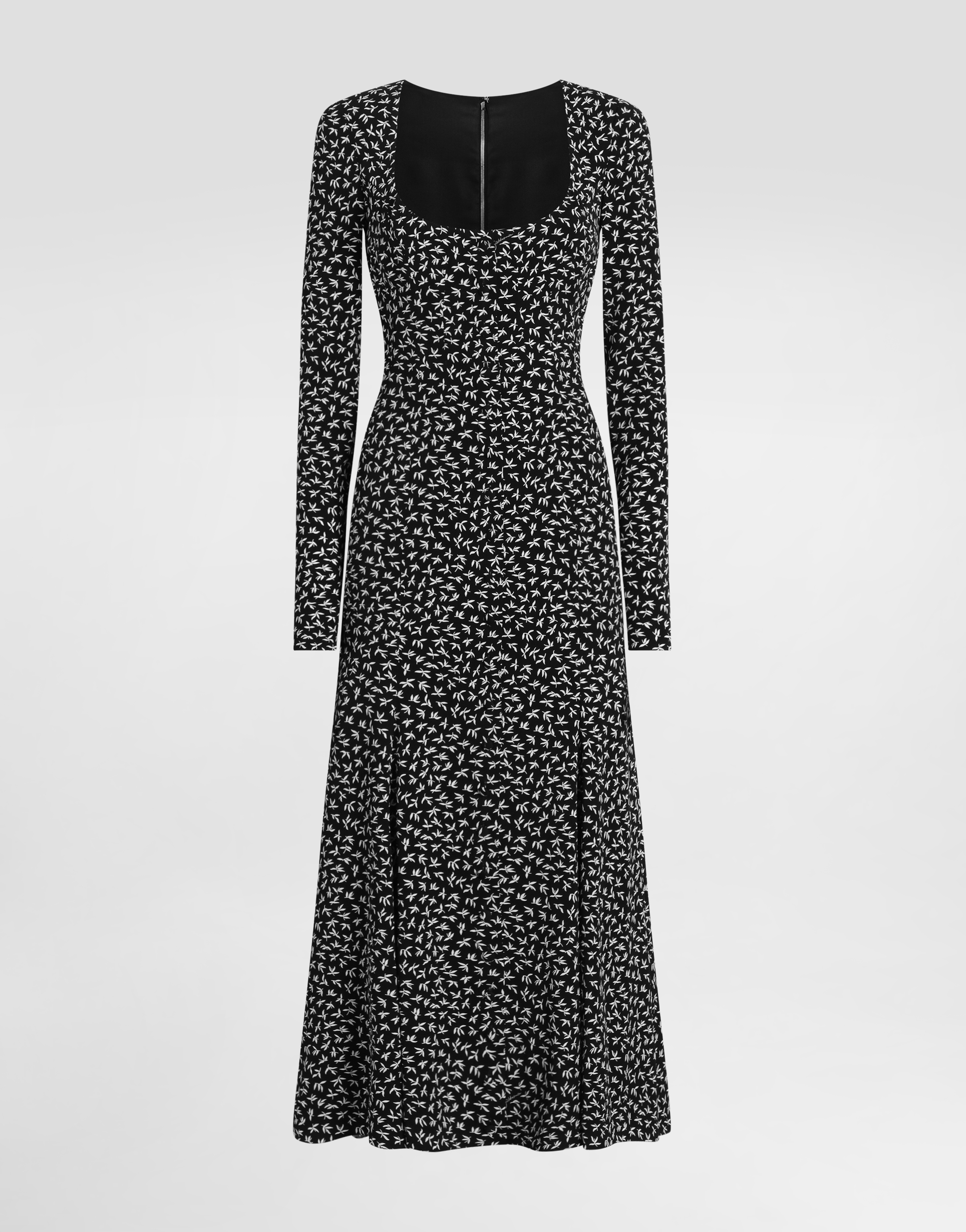 https://asset.dolcegabbana.com.cn/dg-prod-pim/6a7e9720c0dc11786681107-322-F632XTFSAGK-FOGLIOLINE%2BF.NERO-1.jpg