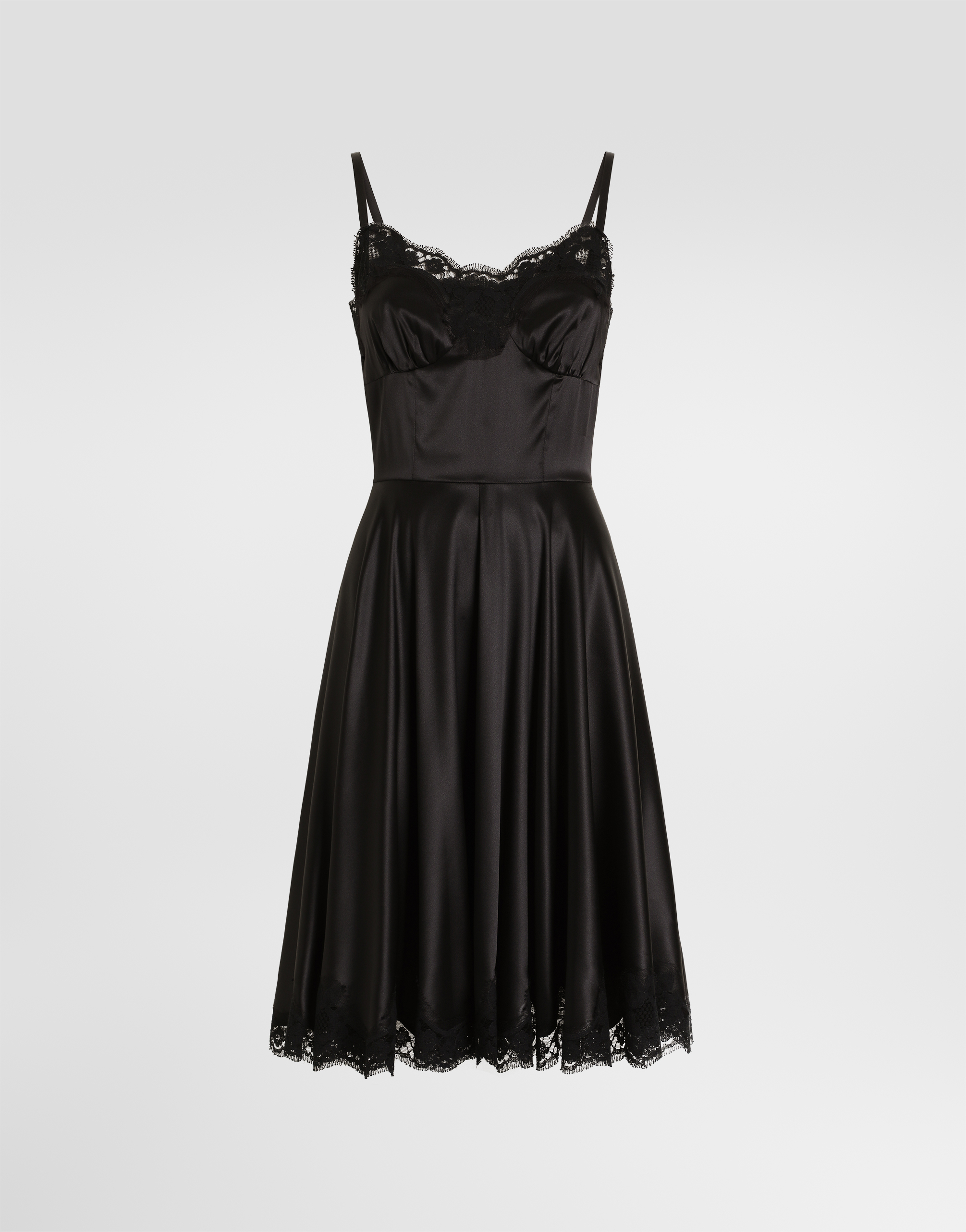 https://asset.dolcegabbana.com.cn/dg-prod-pim/6a7e9747274df1786681144-322-F633GTGDDCQ-BLACK-1.jpg
