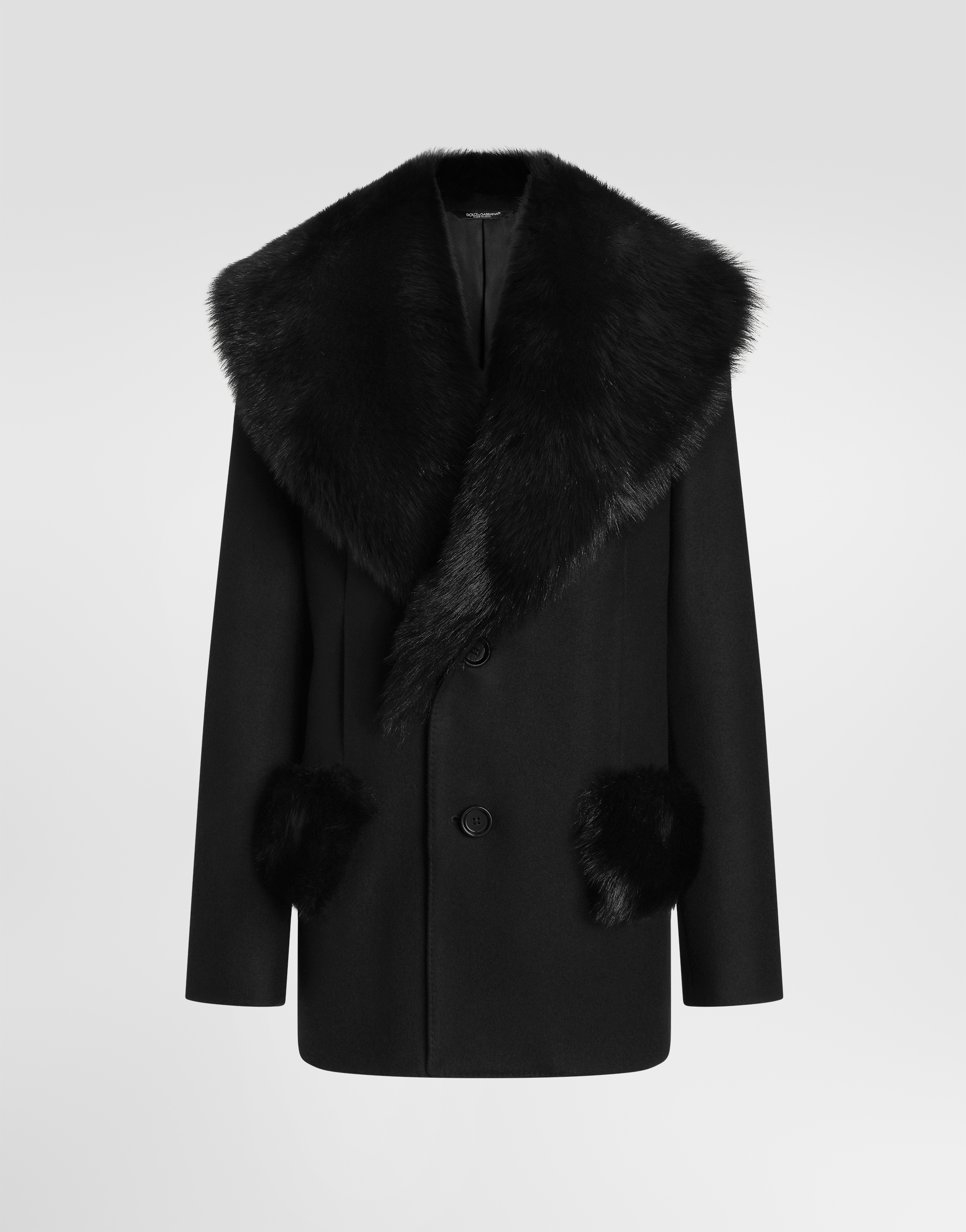 https://asset.dolcegabbana.com.cn/dg-prod-pim/6a7e976f6c4911786681185-322-F0W4UZHU2B0-BLACK-1.jpg