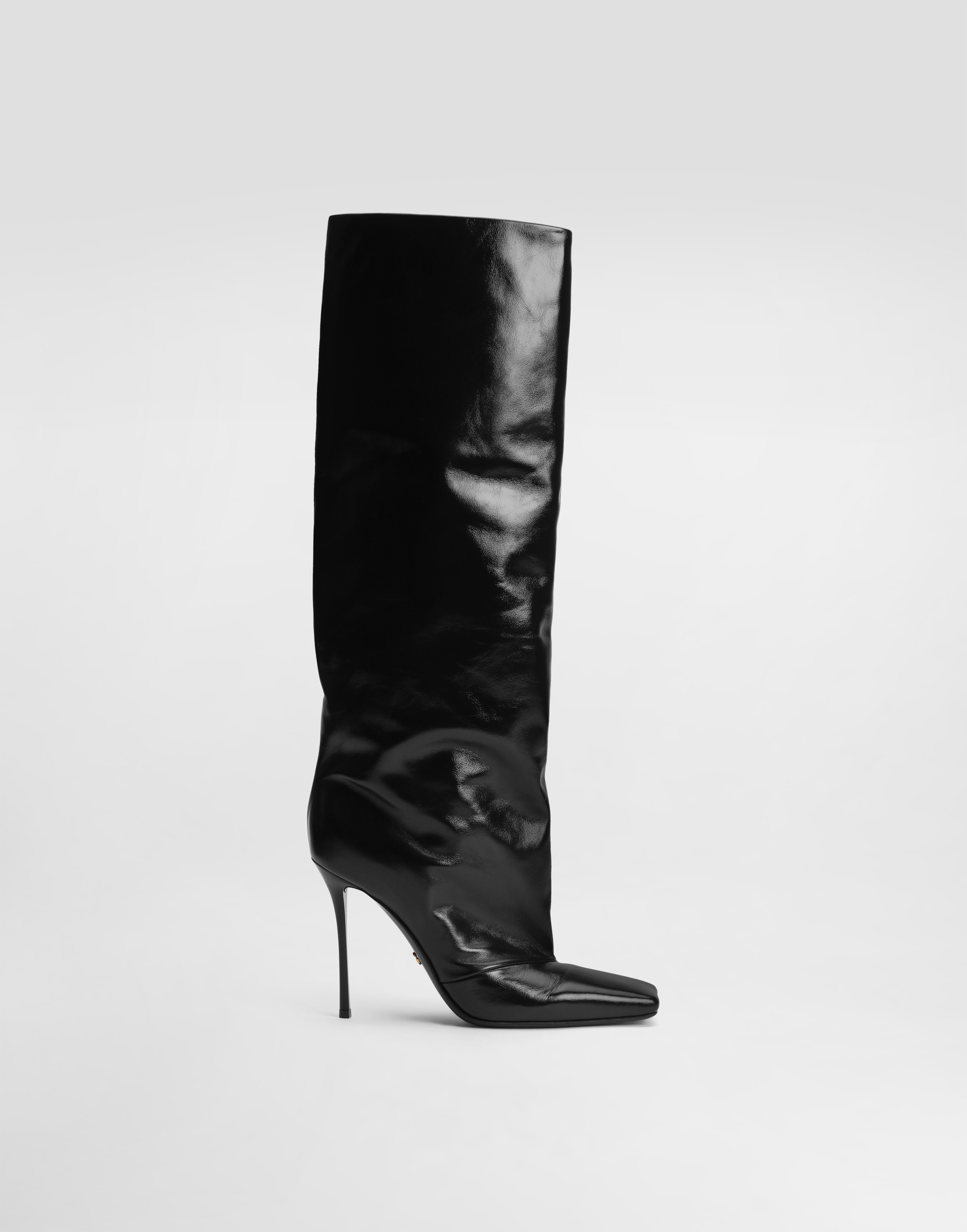 https://asset.dolcegabbana.com.cn/dg-prod-pim/6a7e97a6b70e71786681242-322-CU1321A3N27-BLACK-1.jpg