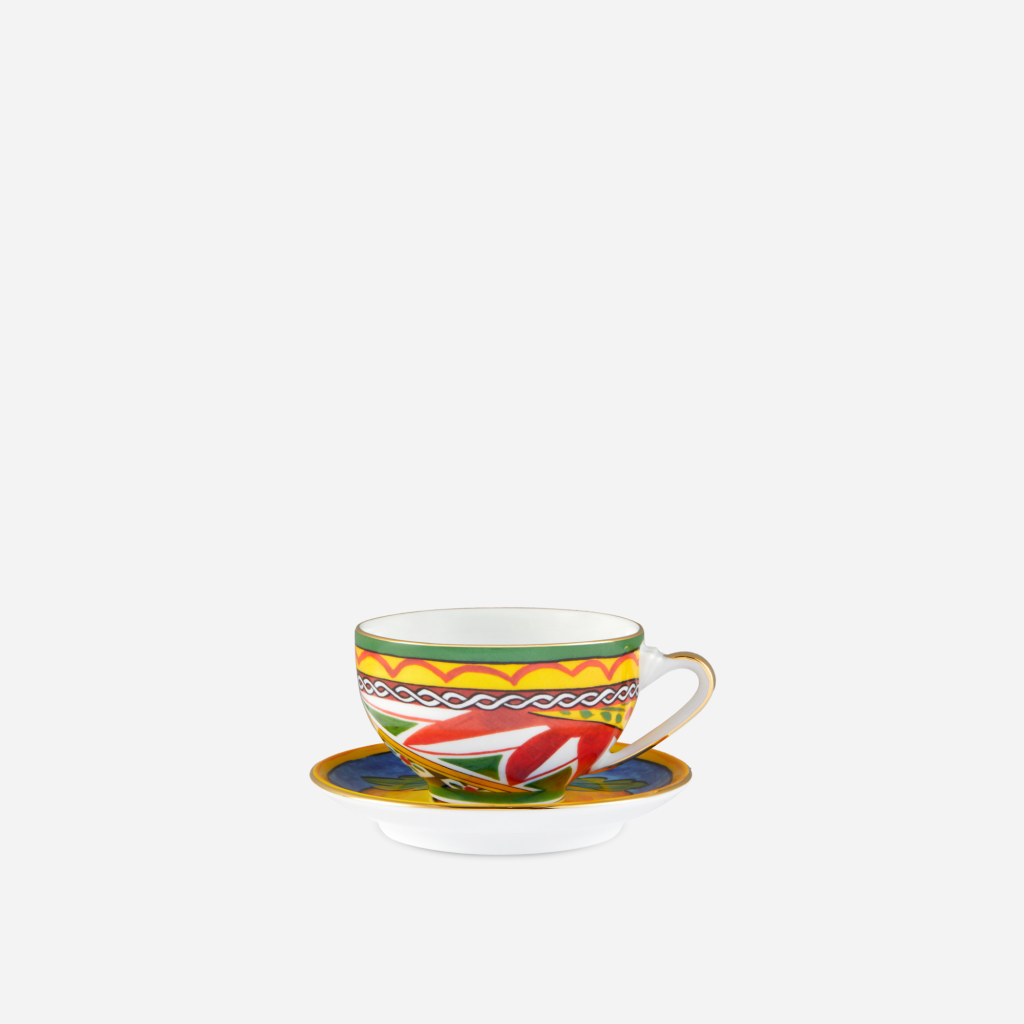 瓷器茶杯与茶碟套组2