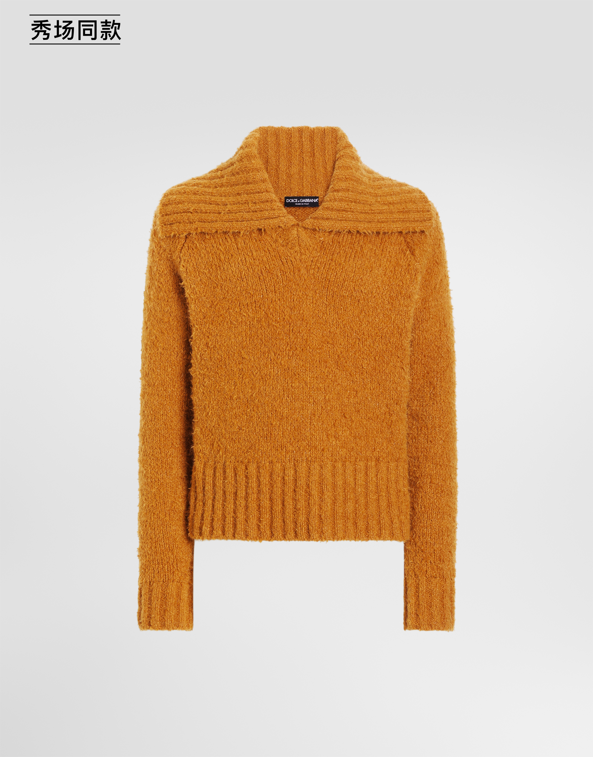 https://asset.dolcegabbana.com.cn/dg-prod-pim/6a9a90cfc50d81788514497-322-GXY84TJGMMO-A0412-1.jpg