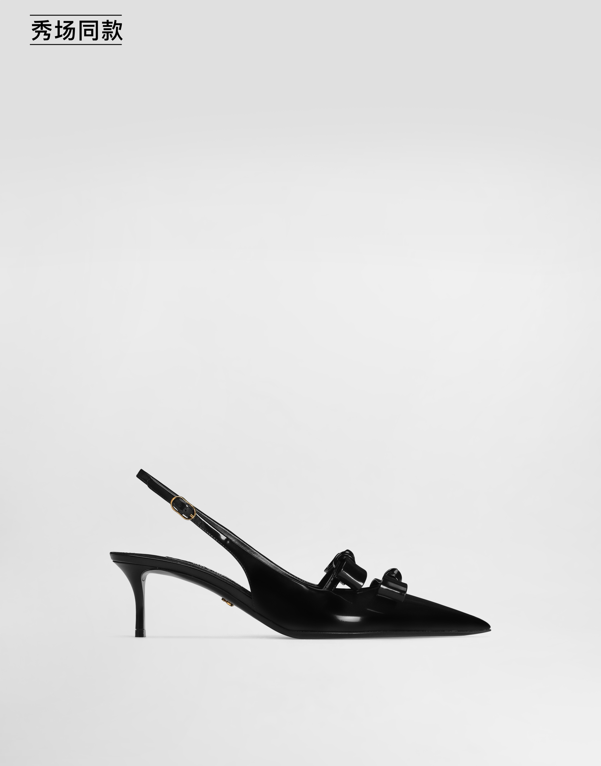 https://asset.dolcegabbana.com.cn/dg-prod-pim/6a9a9551807f31788515653-322-CG1115A1037-80999-1.jpg