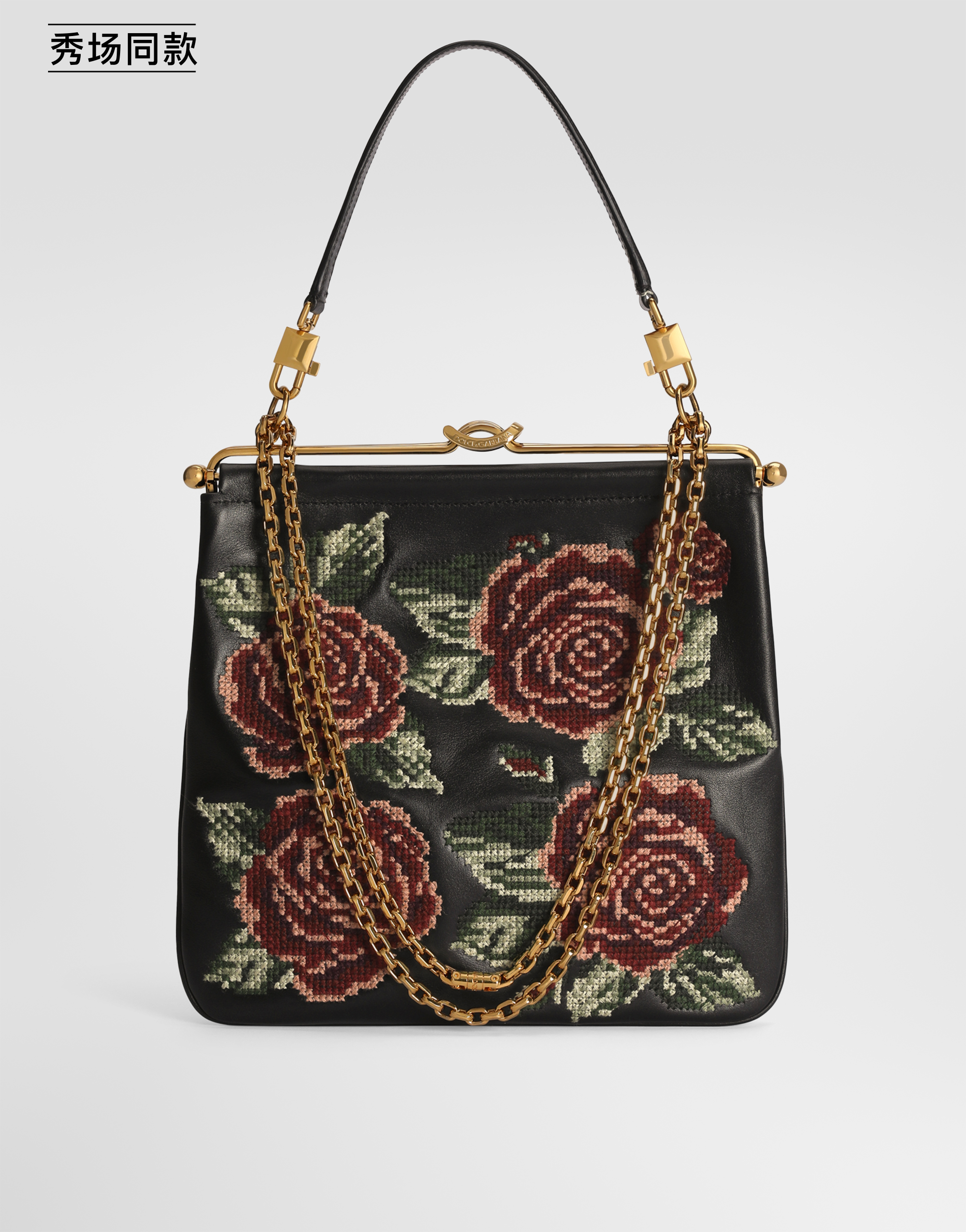 https://asset.dolcegabbana.com.cn/dg-prod-pim/6a9a9ad7aea0b1788517064-322-BB8009A3T43-8B015-1.jpg