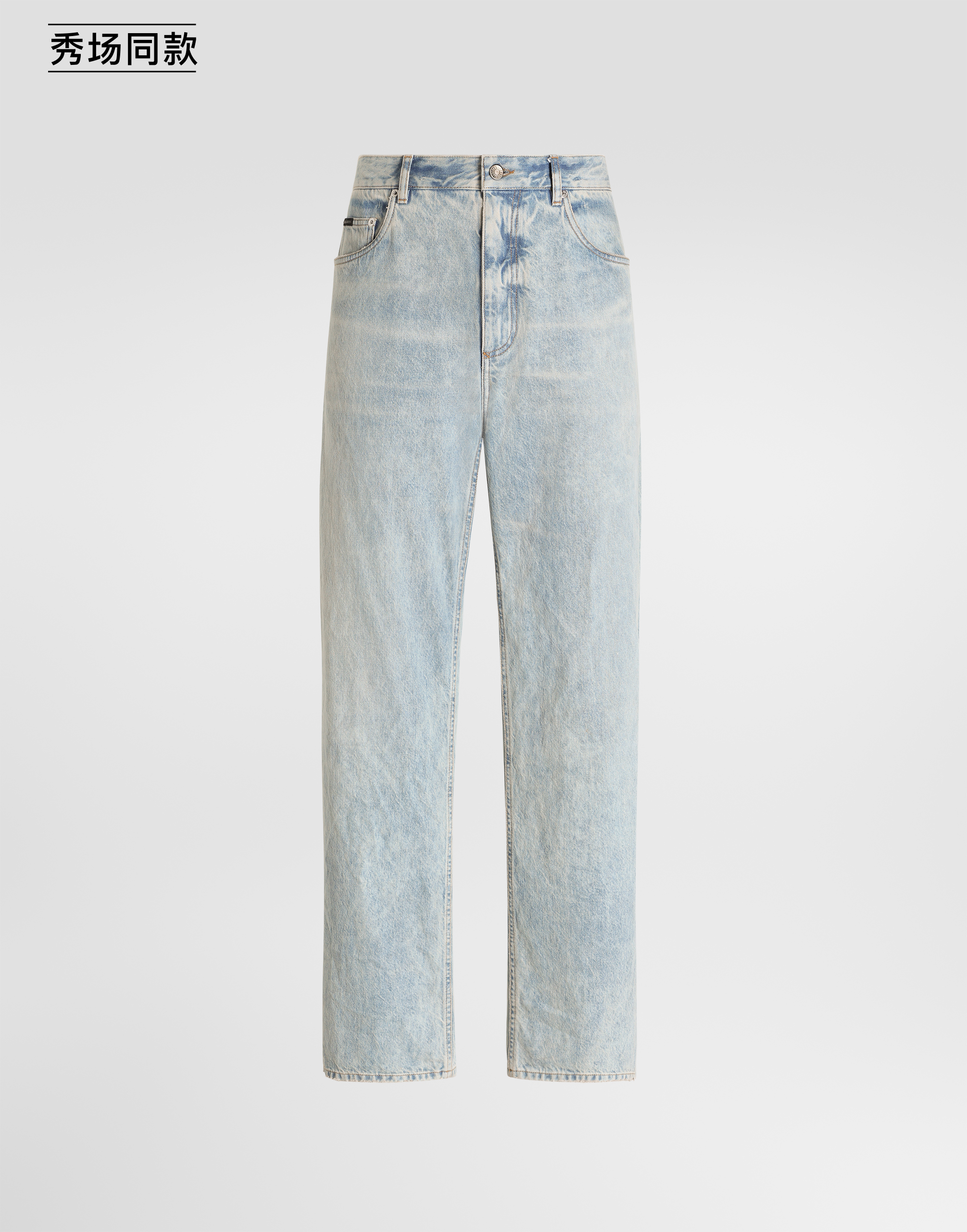 https://asset.dolcegabbana.com.cn/dg-prod-pim/6a9a9edbb7e541788518093-322-GP18LDG8PN1-S9001-1.jpg